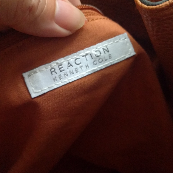 Faux leather bag by Kenneth Cole reaction 🍀 - Picture 8 of 8